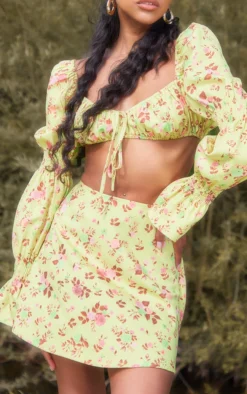 Yellow Floral Printed Skater Mini Skirt -Moden Vibe Sales Store 4375c6f33f160852feb67d0ba98276f647f00338 cne0287 5