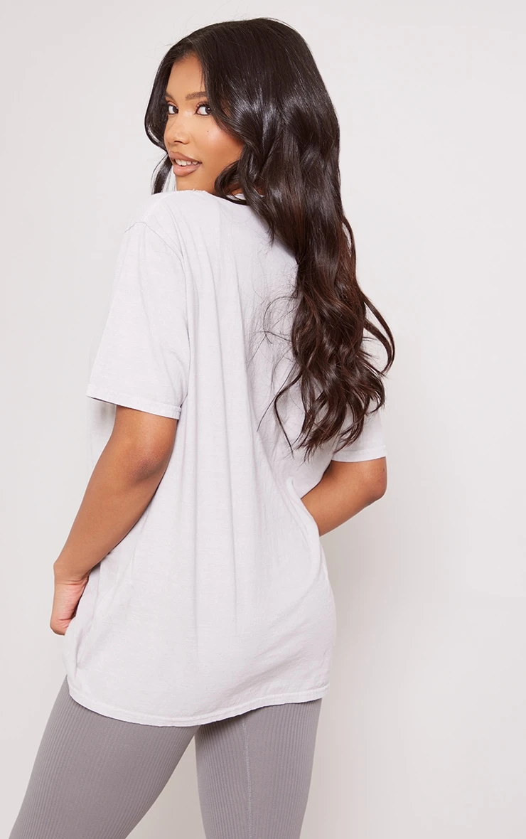 PRETTYLITTLETHING Stone Washed Badge Print T Shirt 2 PRETTYLITTLETHING Stone Washed Badge Print T Shirt - Image 2