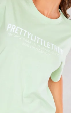 PRETTYLITTLETHING Green Digital Text Print T-shirt -Moden Vibe Sales Store e5c452000caff81100cdf80568c48f306f9e8d0f cne6837 4