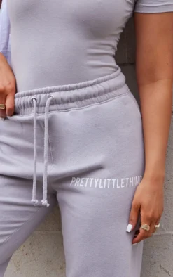 PRETTYLITTLETHING Logo Lilac Grey High Waisted Cuffed Joggers 8 PRETTYLITTLETHING Logo Lilac Grey High Waisted Cuffed Joggers -Moden Vibe Sales Store e9c0f11babca6b9a0492e35dd87c4f0cce913aee cmz3112 4