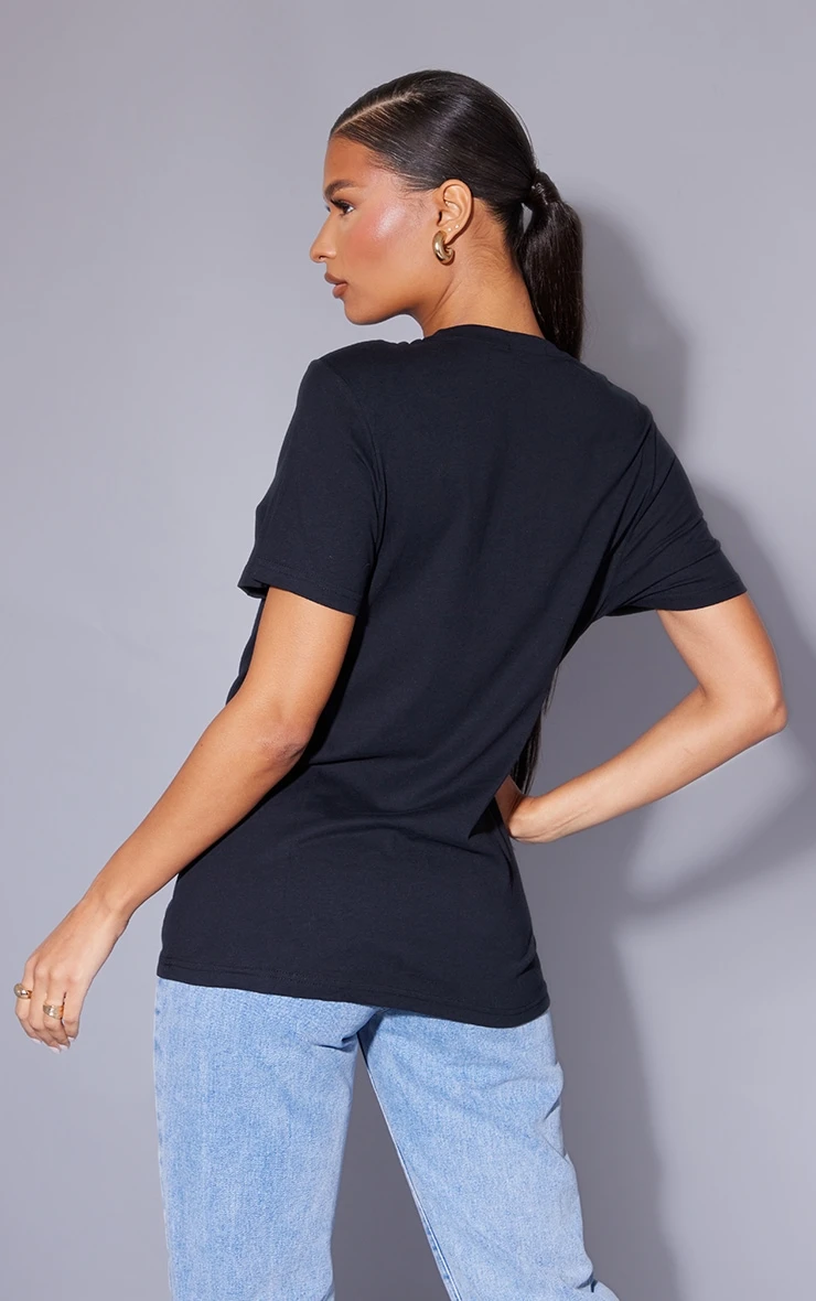 PRETTYLITTLETHING Cotton Black & White 2 Pack Oversized Boy 2 PRETTYLITTLETHING Cotton Black & White 2 Pack Oversized Boy - Image 2