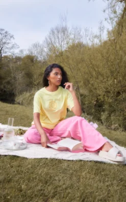 PRETTYLITTLETHING Lemon Soul Searching Print T Shirt -Moden Vibe Sales Store f8b88fac86a54e713dd8317c9a72f6ae077cebda cne6040 3